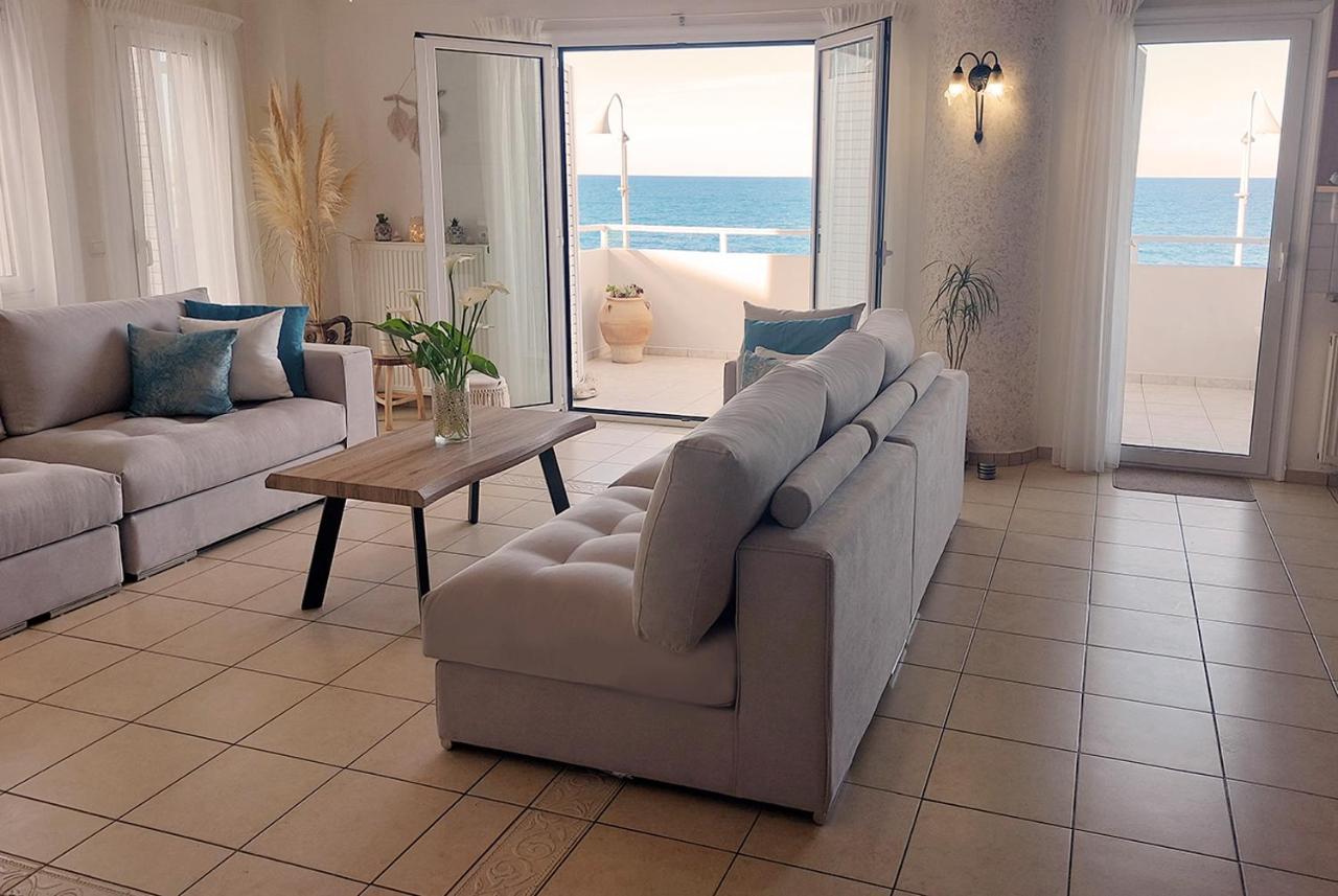 Amazing Beachfront Apartment In Hersonissos Экстерьер фото